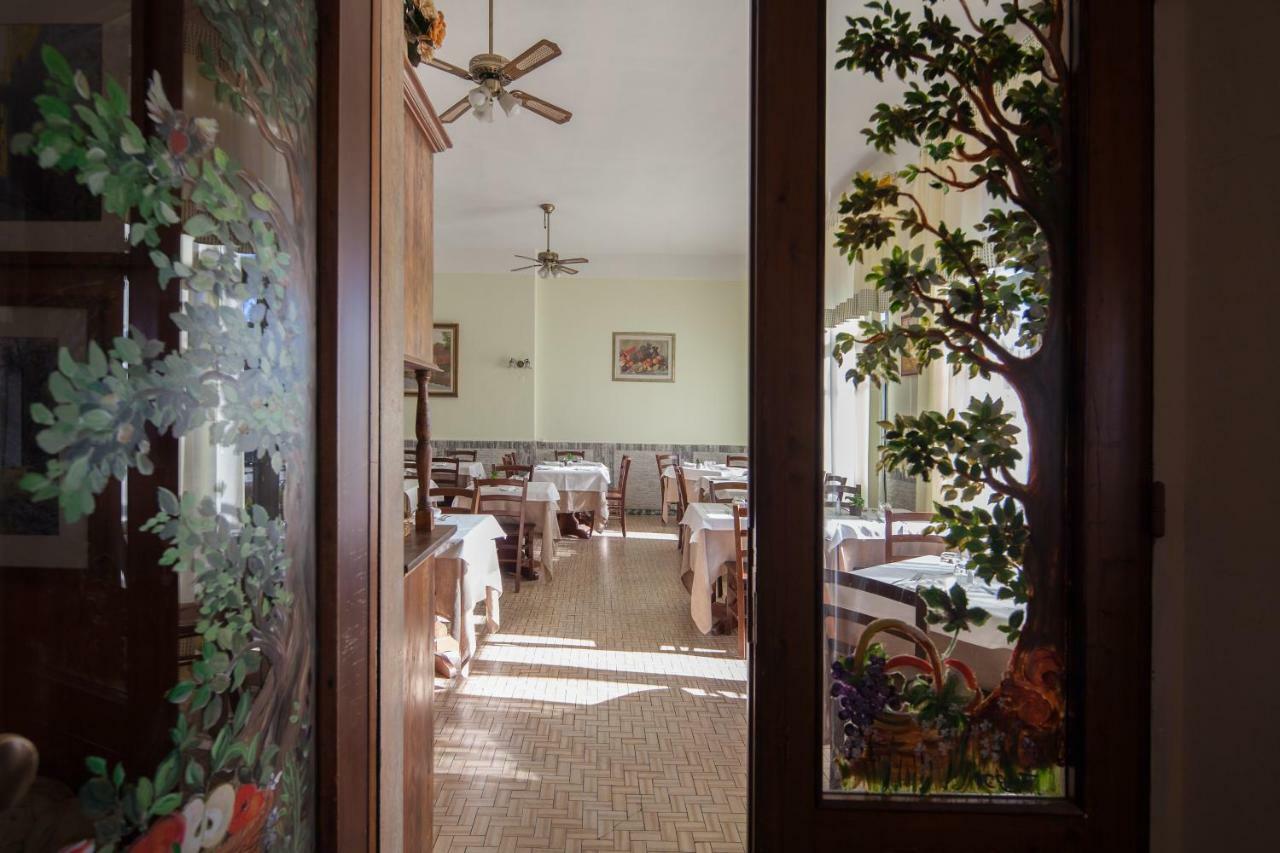 Antica Locanda Luigina Mattarana Bagian luar foto